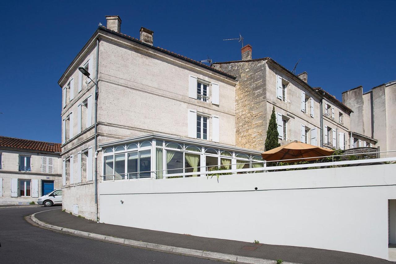 Laferriere Bed and Breakfast Ανγκουλέμ Εξωτερικό φωτογραφία