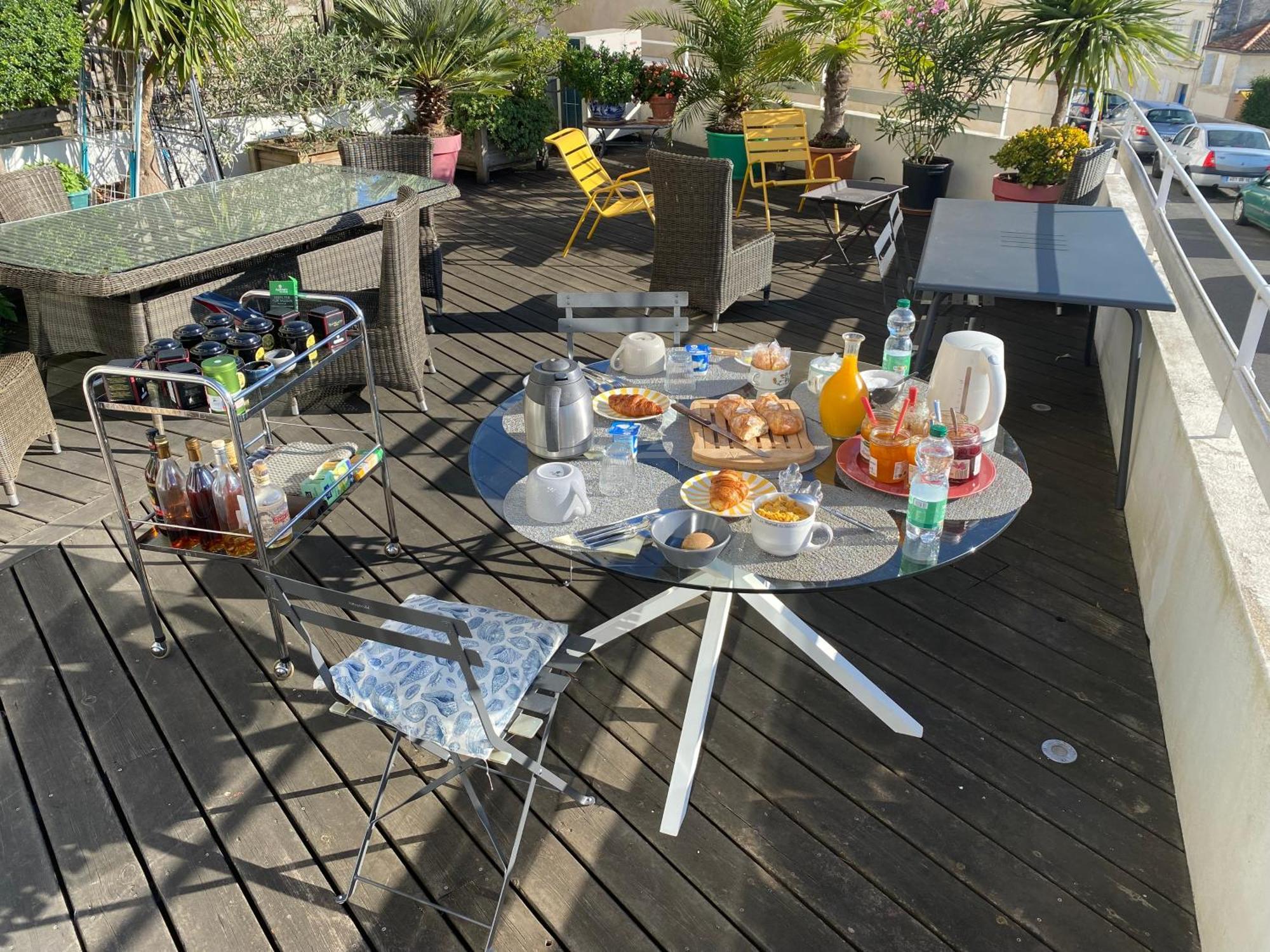 Laferriere Bed and Breakfast Ανγκουλέμ Εξωτερικό φωτογραφία